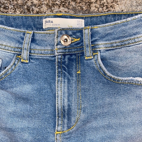 SOLD ❌Zara women’s side stripe jean mini skirt red silver jean - Picture 5 of 7